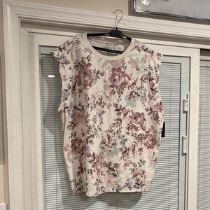 Torrid Floral Muscle Tee - Cream and Pink